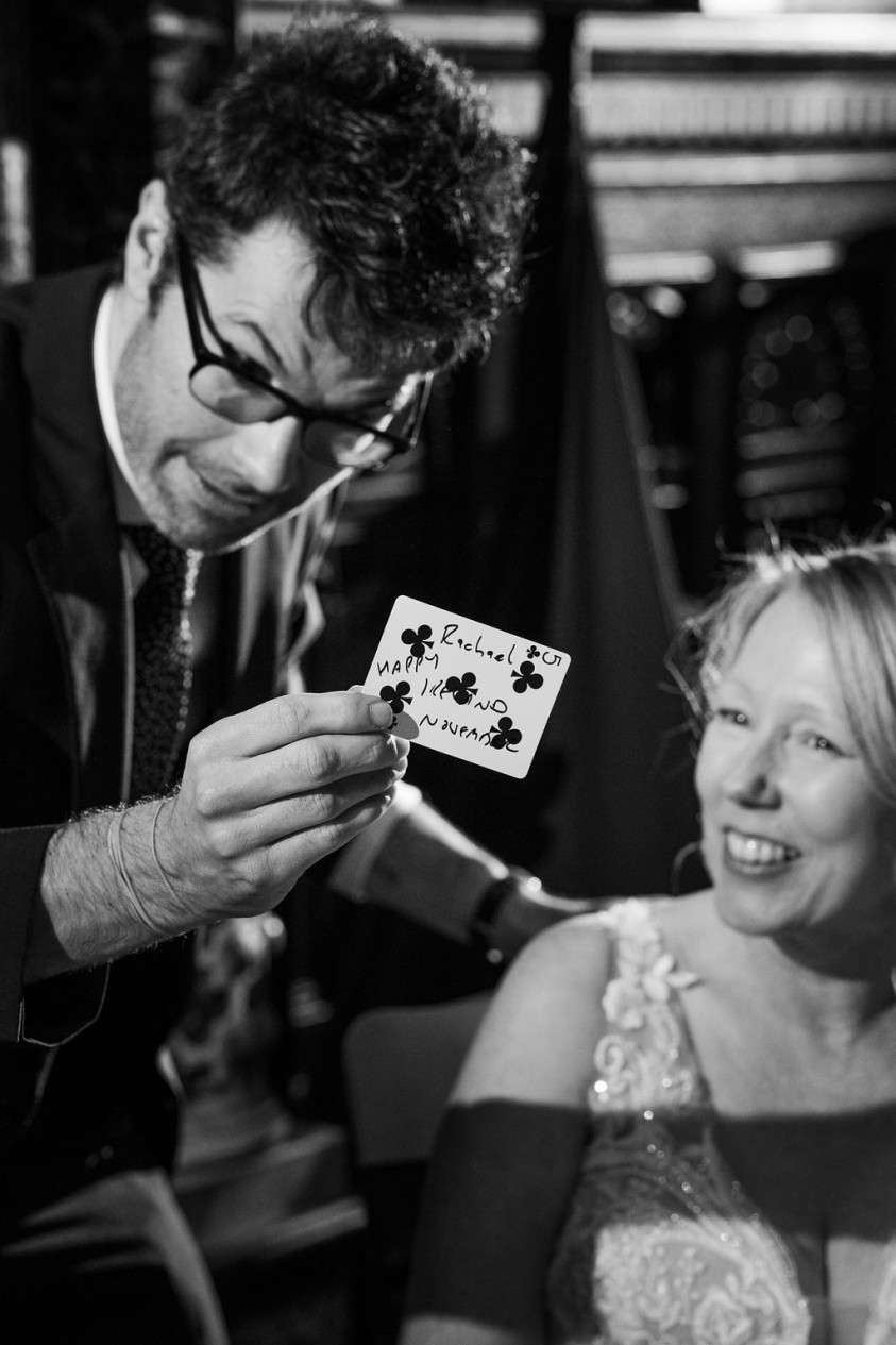 wedding magician performing stunning magic in crewe 